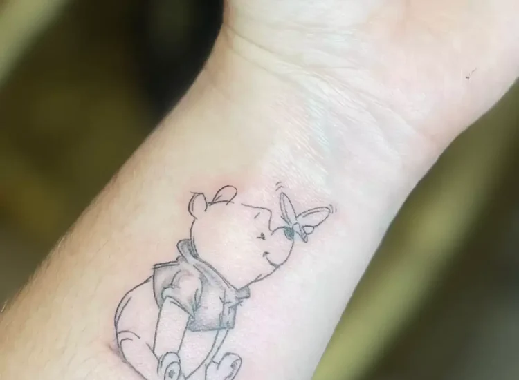 Tattoo Fineline Beertje Pols | Portfolio | Tattoo Studio Apart Waddinxveen