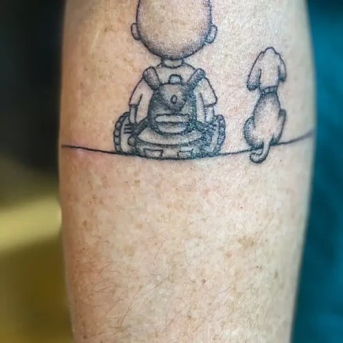 Tattoo Klein Zwart Kind Met Hondje | Portfolio | Tattoo Studio Apart Waddinxveen